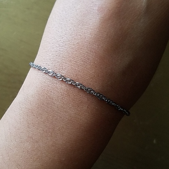 Sterling Silver Chain Link Bracelet - Picture 1 of 4